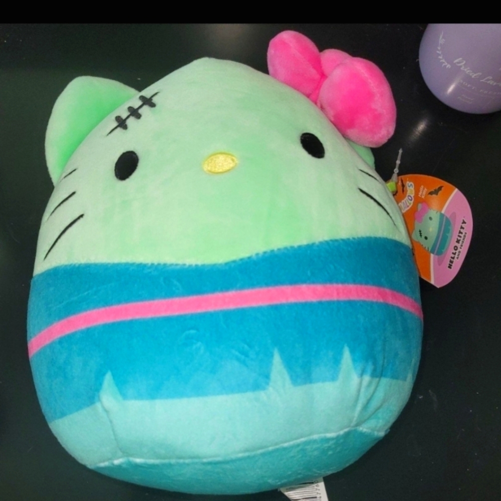 Squishmallows Sanrio Halloween 8" Hello Kitty Frankenstein Plush Doll